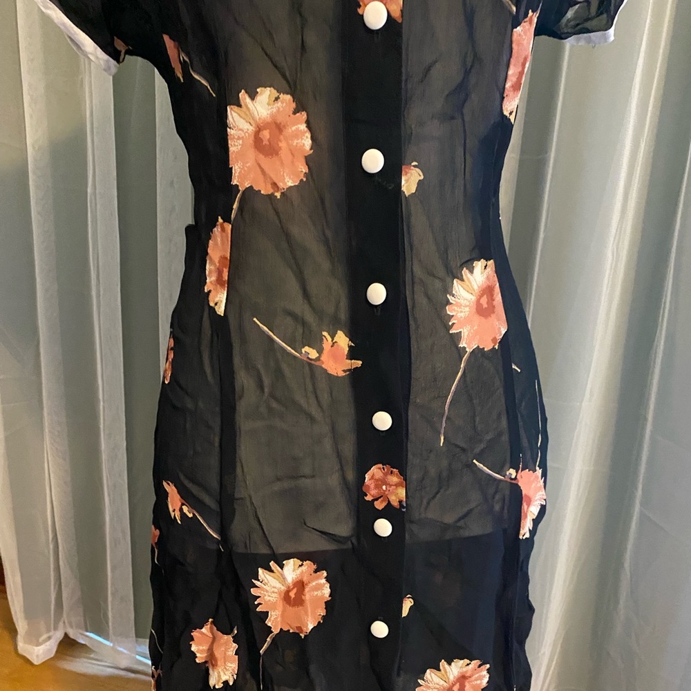 Vintage 90’s floral collared midi dress with button front - Picture 2 of 5